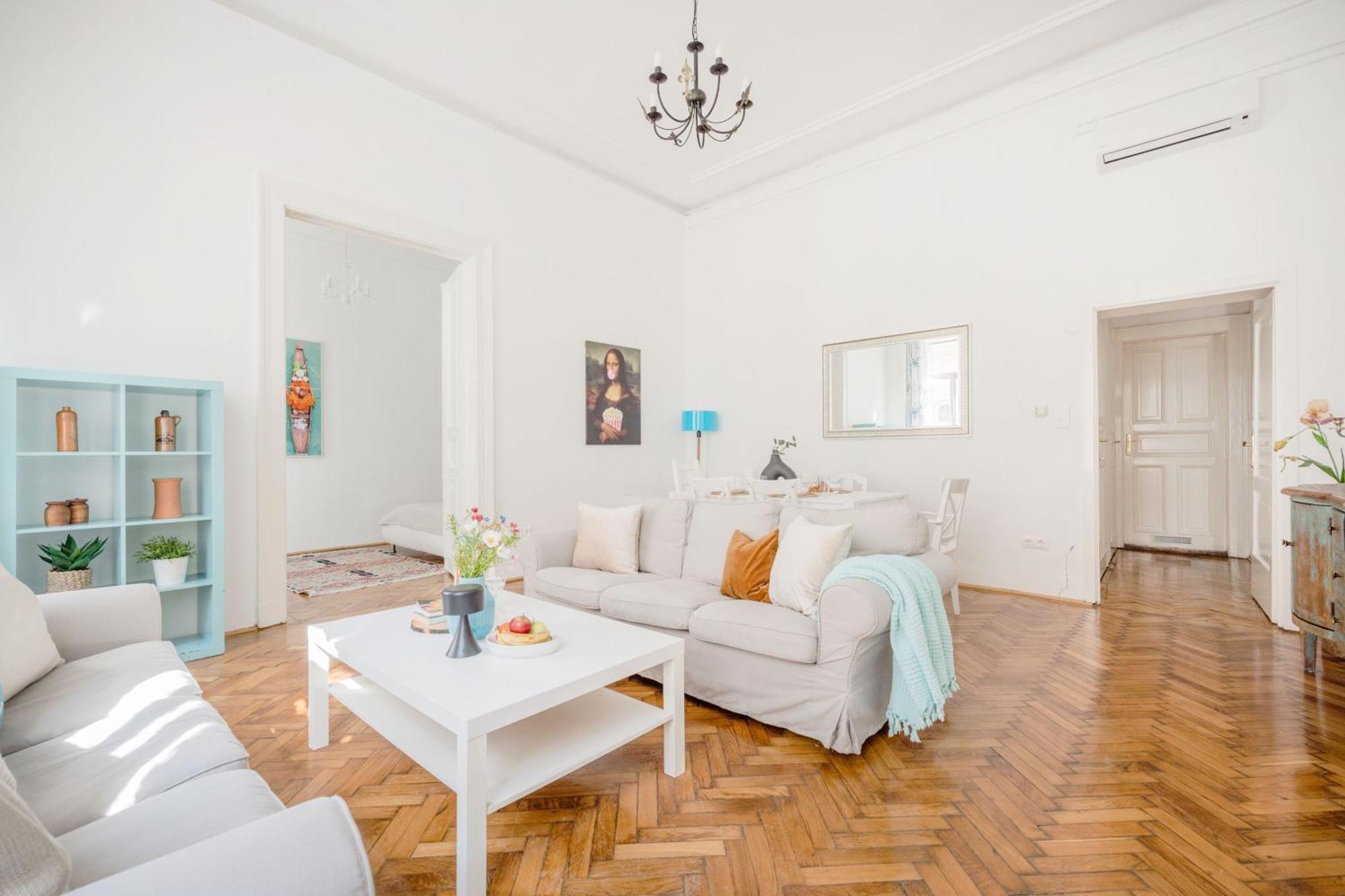 Wellness Retreat With Sauna & Jacuzzi - 1 Min To Opera Budapest Eksteriør billede